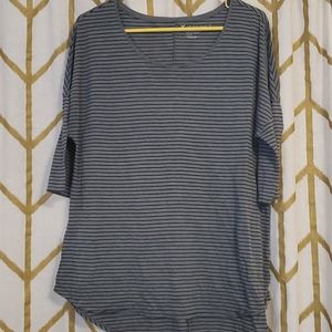 American Eagle Jegging Top